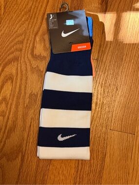 Nike Men's Navy & White Striped Soccer Socks